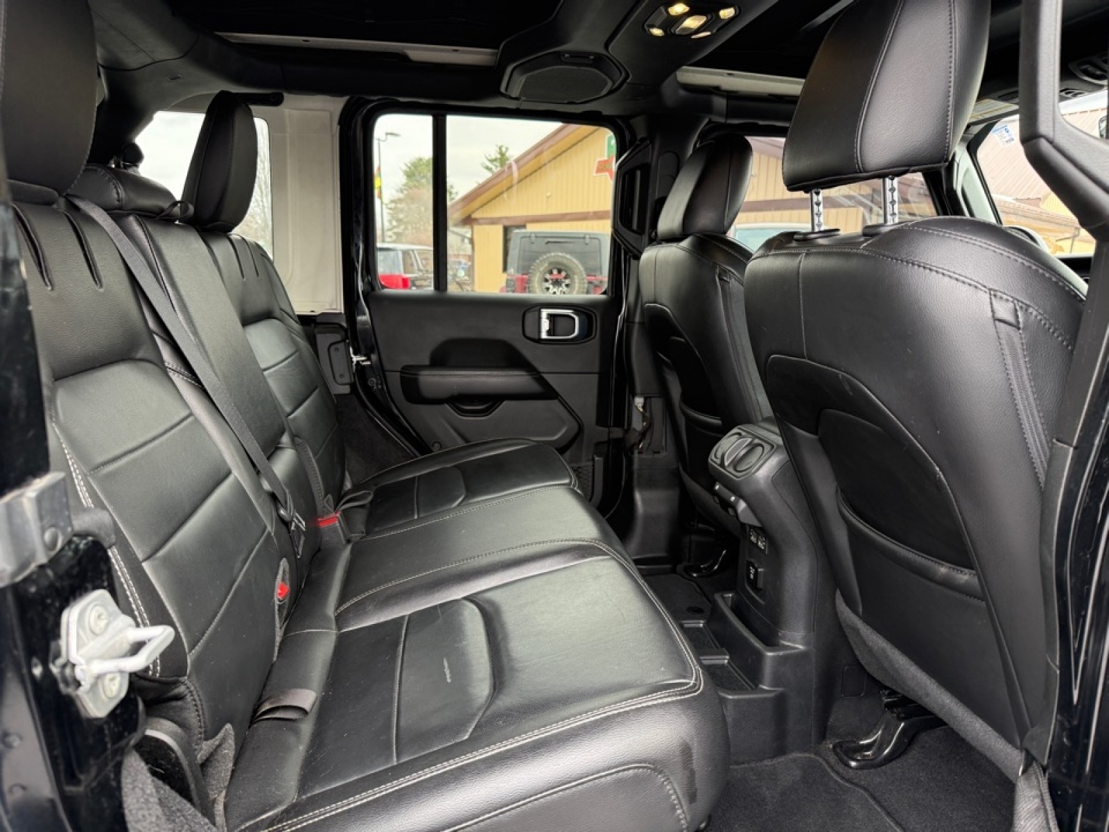 2021 Jeep Wrangler 4xe Unlimited Sahara 4x4, 39617, Photo