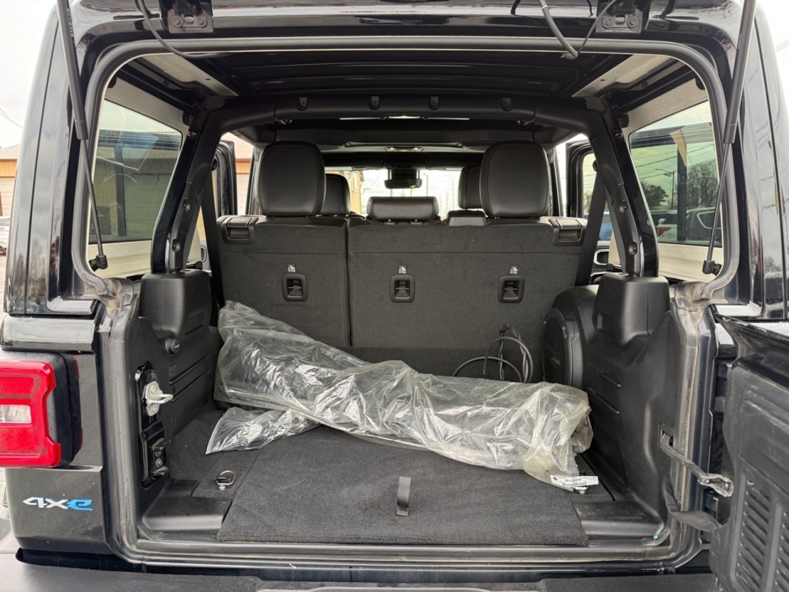 2021 Jeep Wrangler 4xe Unlimited Sahara 4x4, 39617, Photo