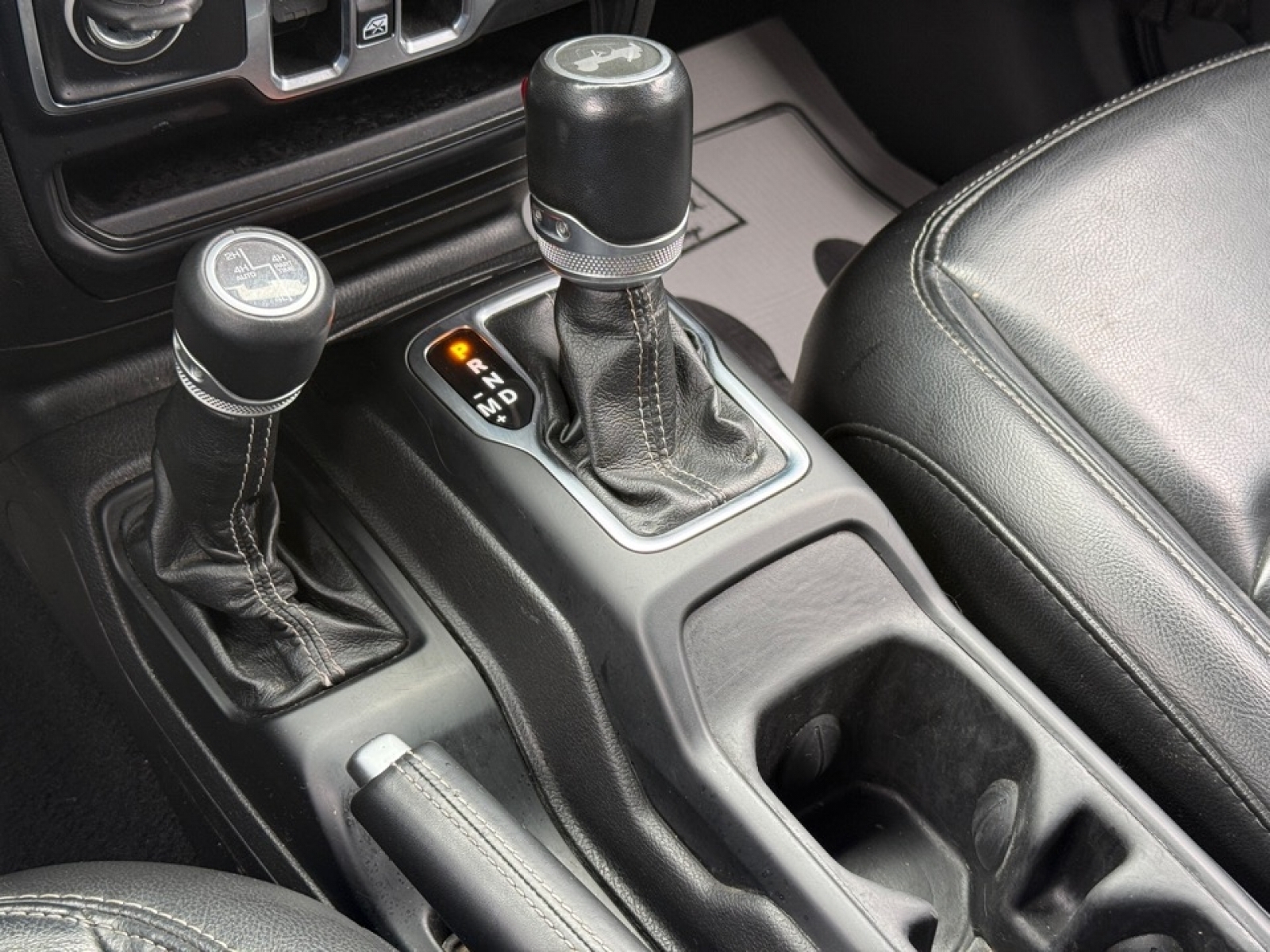 2021 Jeep Wrangler 4xe Unlimited Sahara 4x4, 39617, Photo