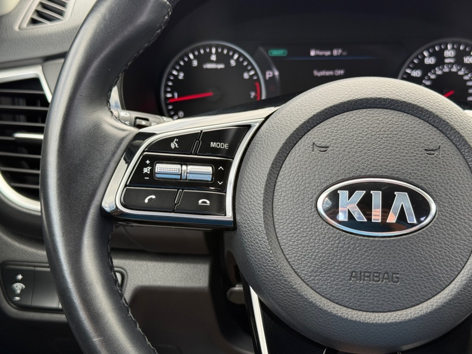 2021 Kia Seltos SX photo 24