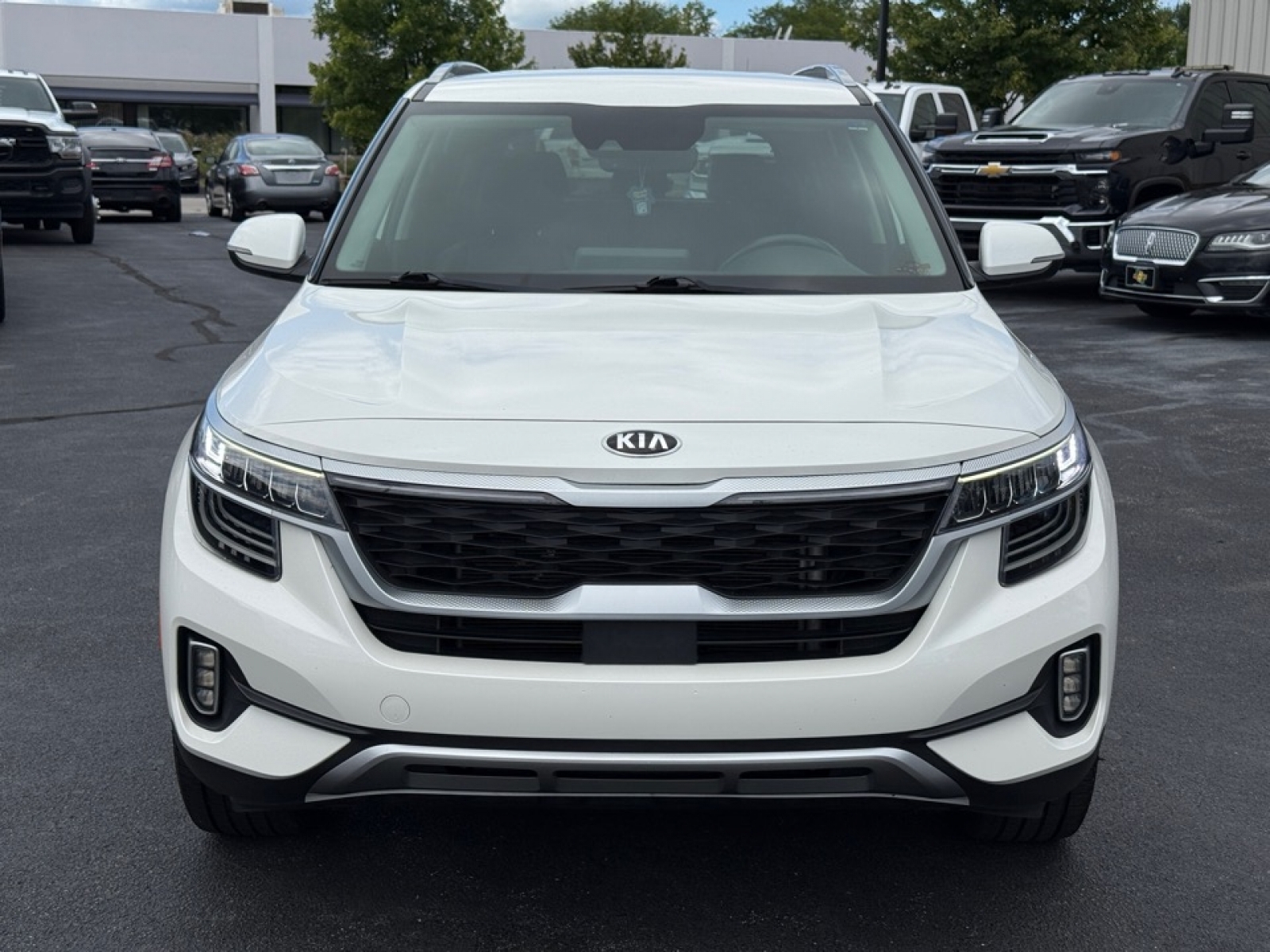 2021 Kia Seltos SX photo 3