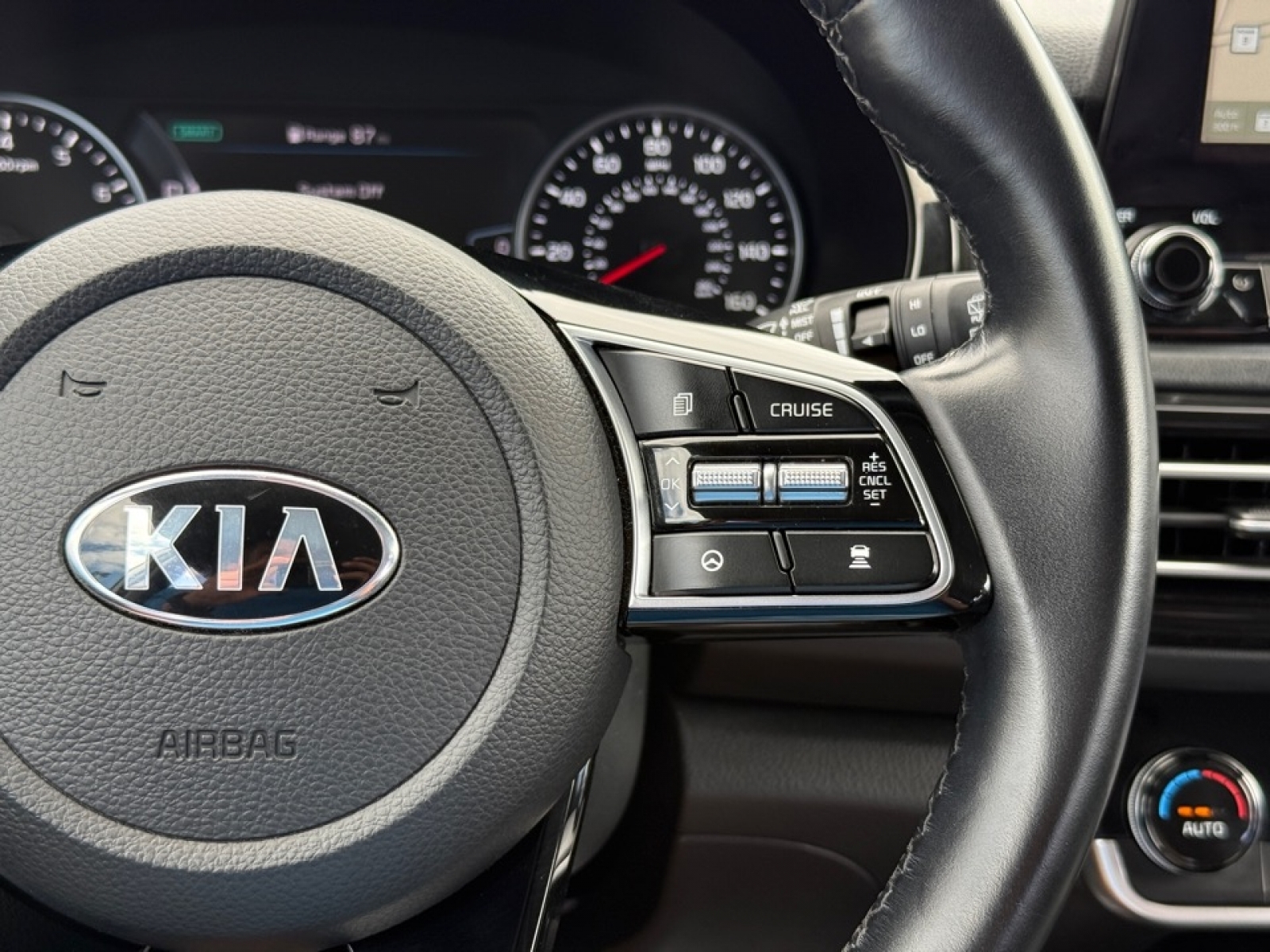 2021 Kia Seltos SX photo 25
