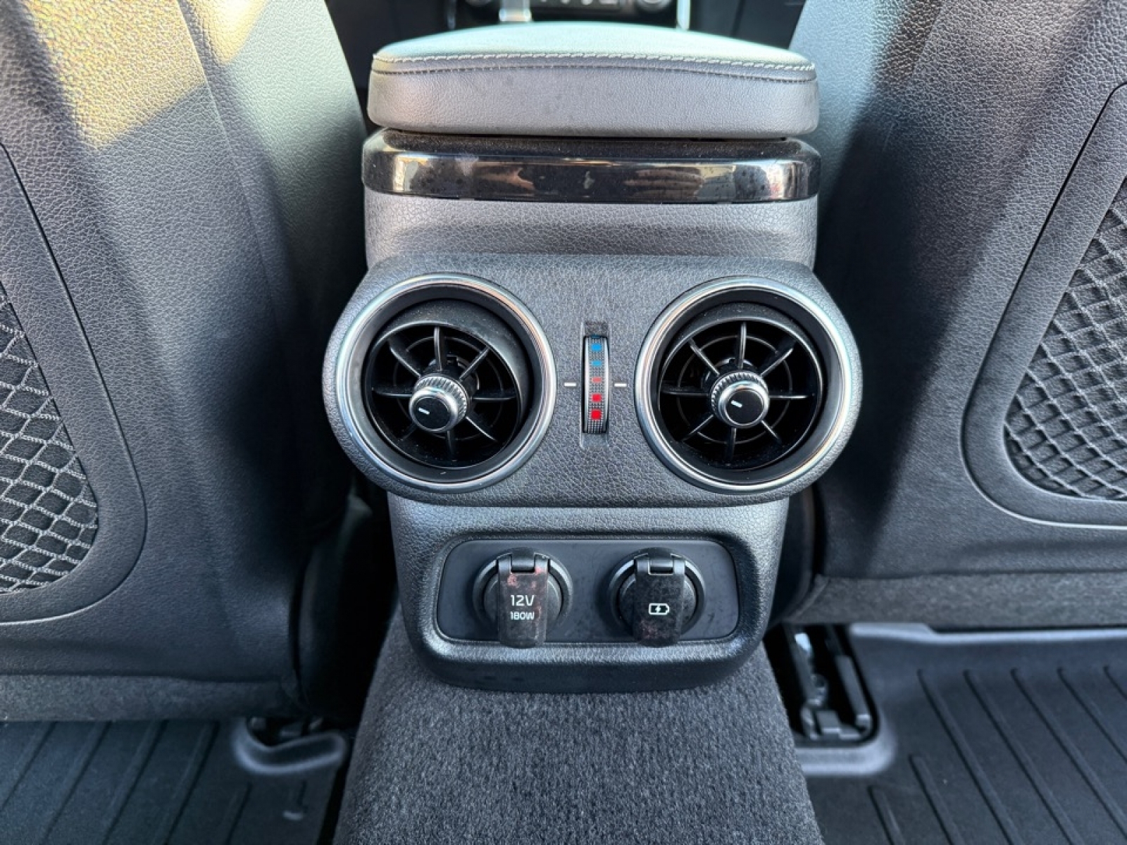 2021 Kia Stinger GT-Line, 39234, Photo