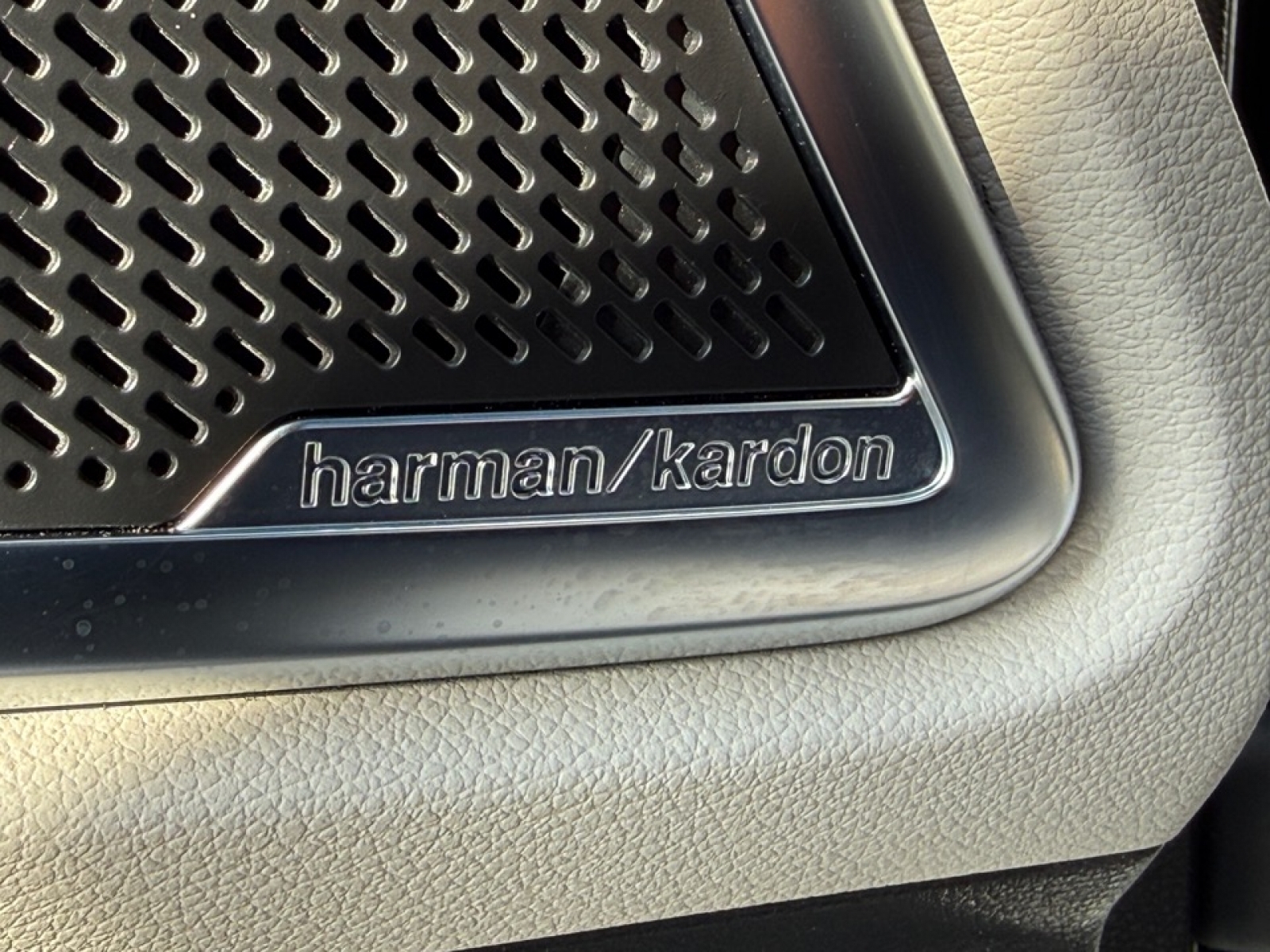 2021 Kia Telluride SX, 39000A, Photo