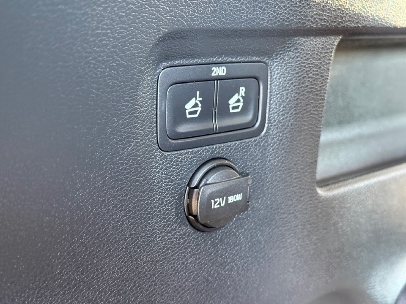 2021 Kia Telluride EX, 39272, Photo