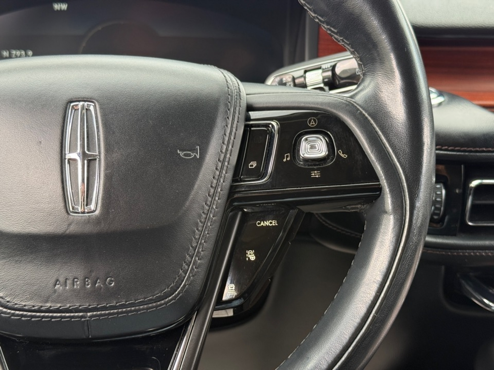 2021 Lincoln Aviator Reserve, 39723, Photo