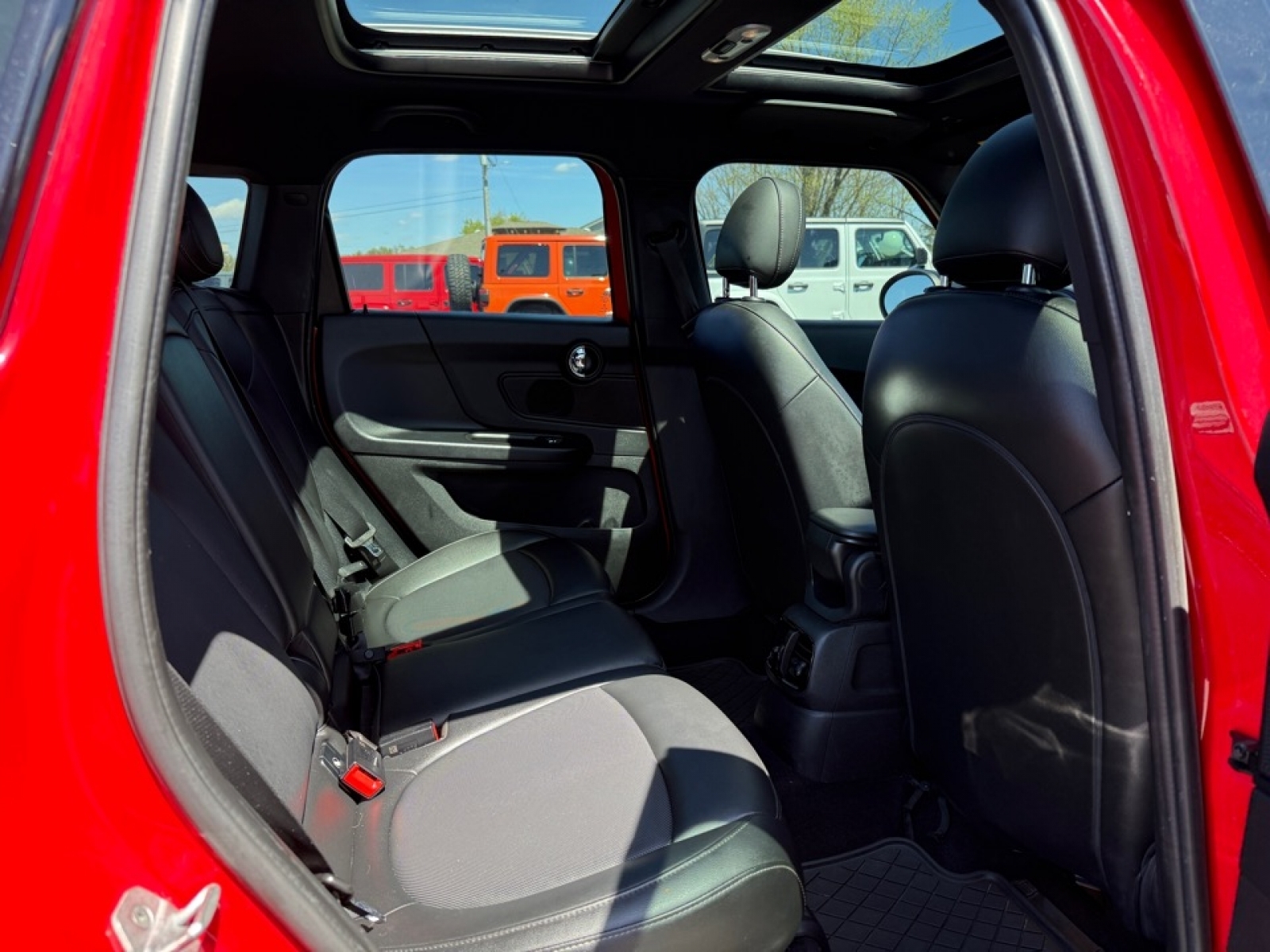 2021 MINI Countryman Oxford Edition, 39777, Photo