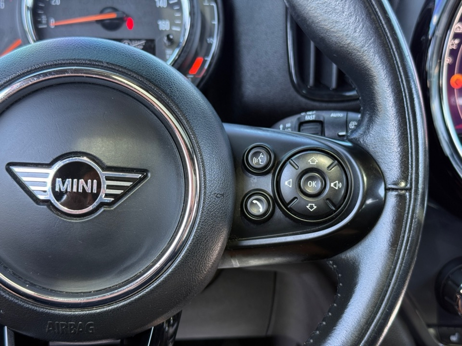 2021 MINI Countryman Oxford Edition, 39777, Photo