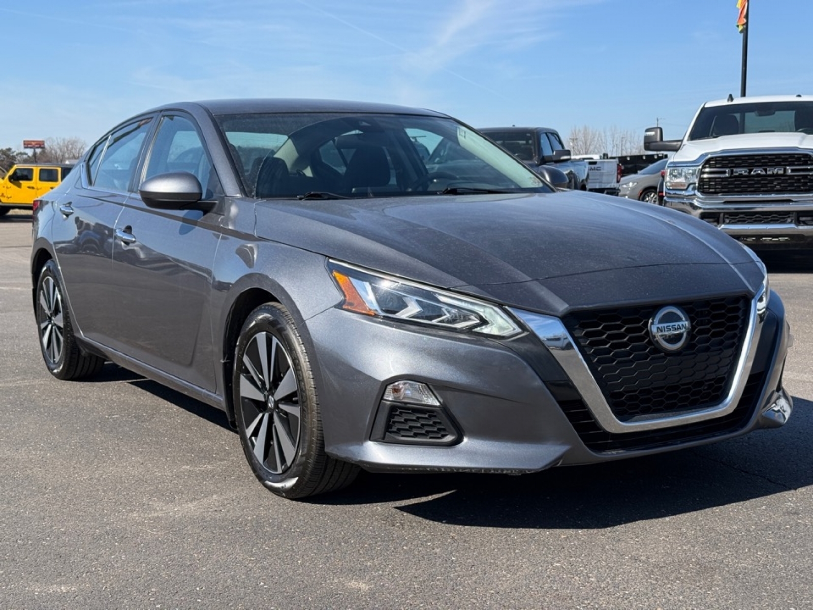 2021 Nissan Altima SV FWD, 39479, Photo