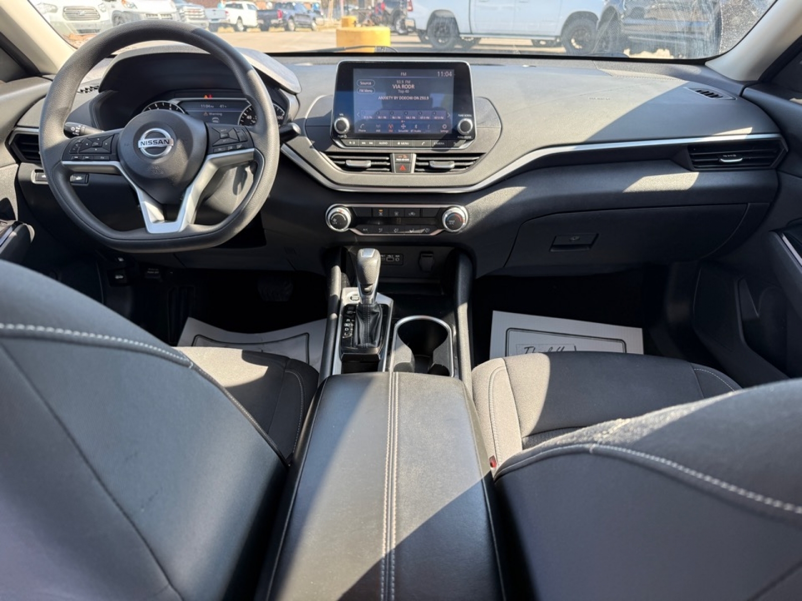 2021 Nissan Altima SV FWD, 39479, Photo