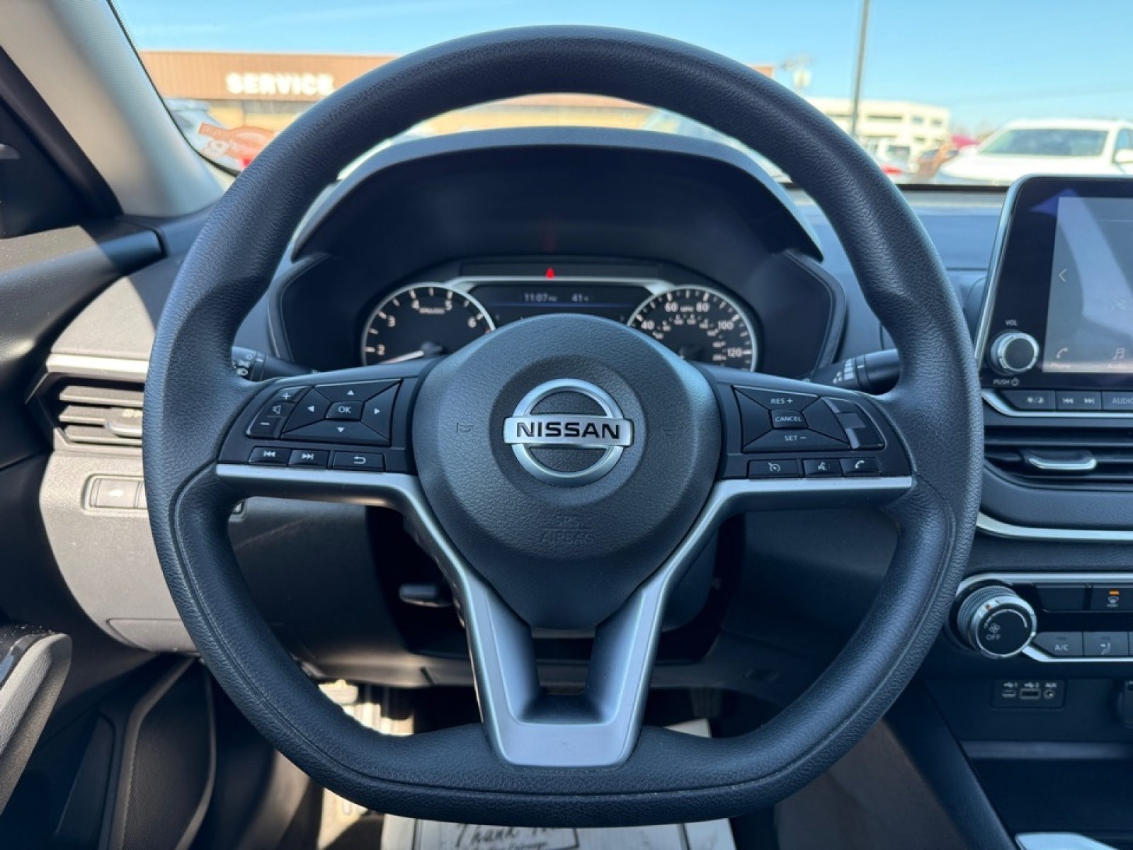 2021 Nissan Altima SV FWD, 39479, Photo