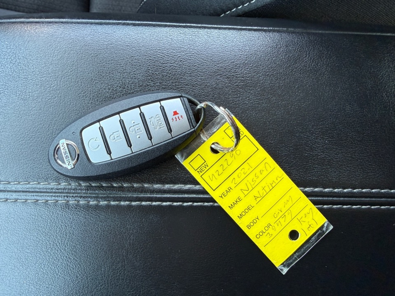 2021 Nissan Altima SV FWD, 39479, Photo