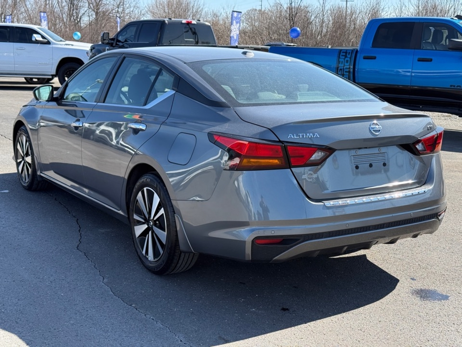 2021 Nissan Altima SV FWD, 39479, Photo