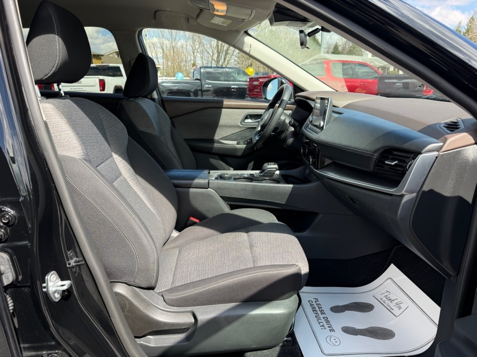 2021 Nissan Rogue SV Intelligent AWD, 39752, Photo