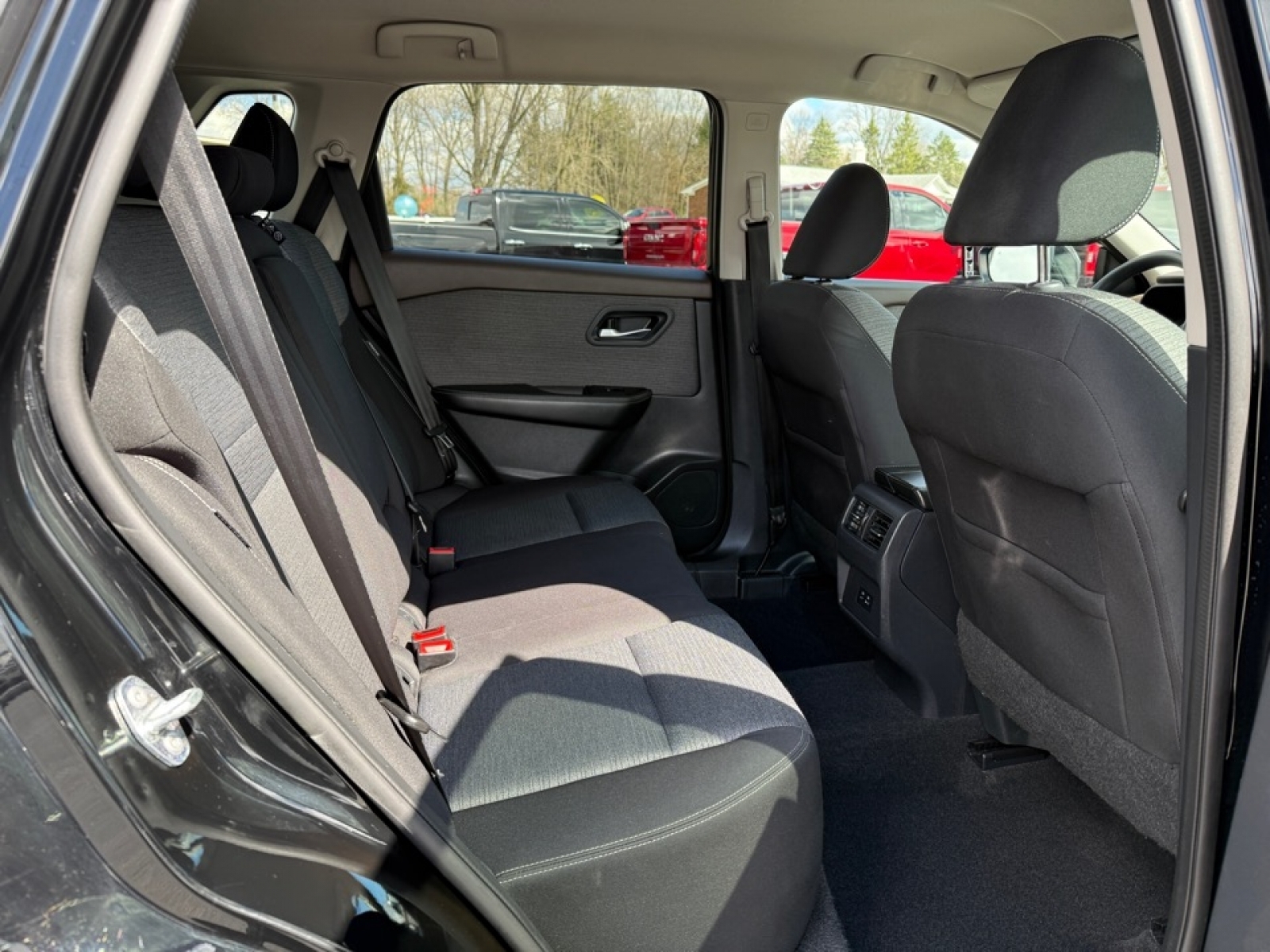 2021 Nissan Rogue SV Intelligent AWD, 39752, Photo