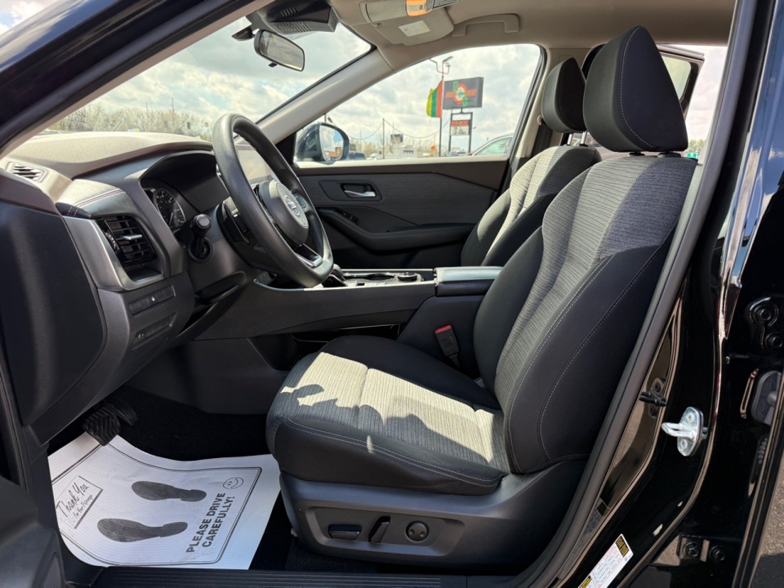 2021 Nissan Rogue SV Intelligent AWD, 39752, Photo
