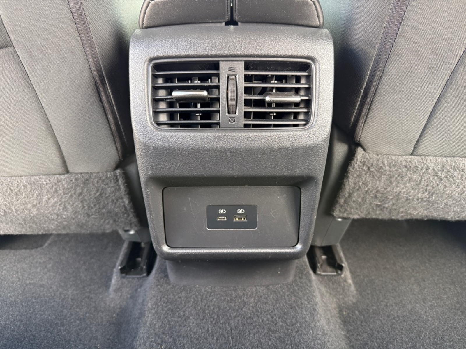 2021 Nissan Rogue SV Intelligent AWD, 39752, Photo