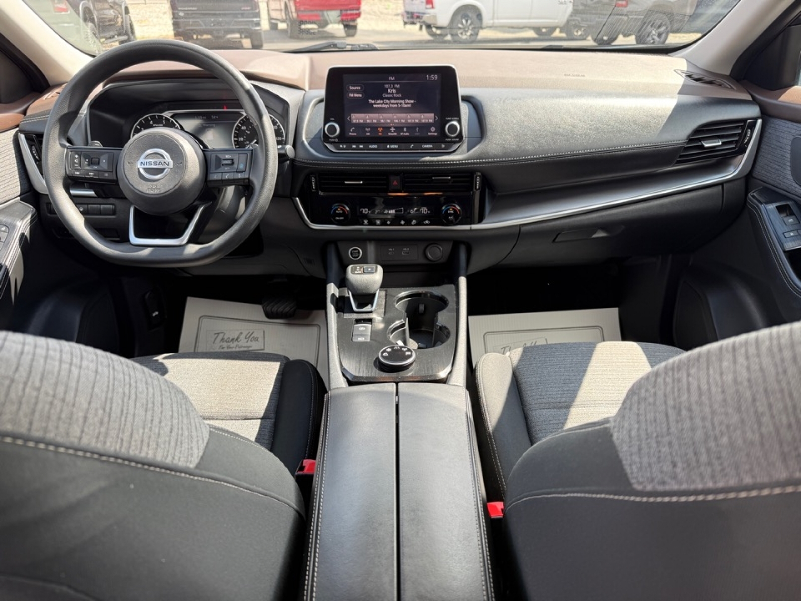 2021 Nissan Rogue SV Intelligent AWD, 39752, Photo