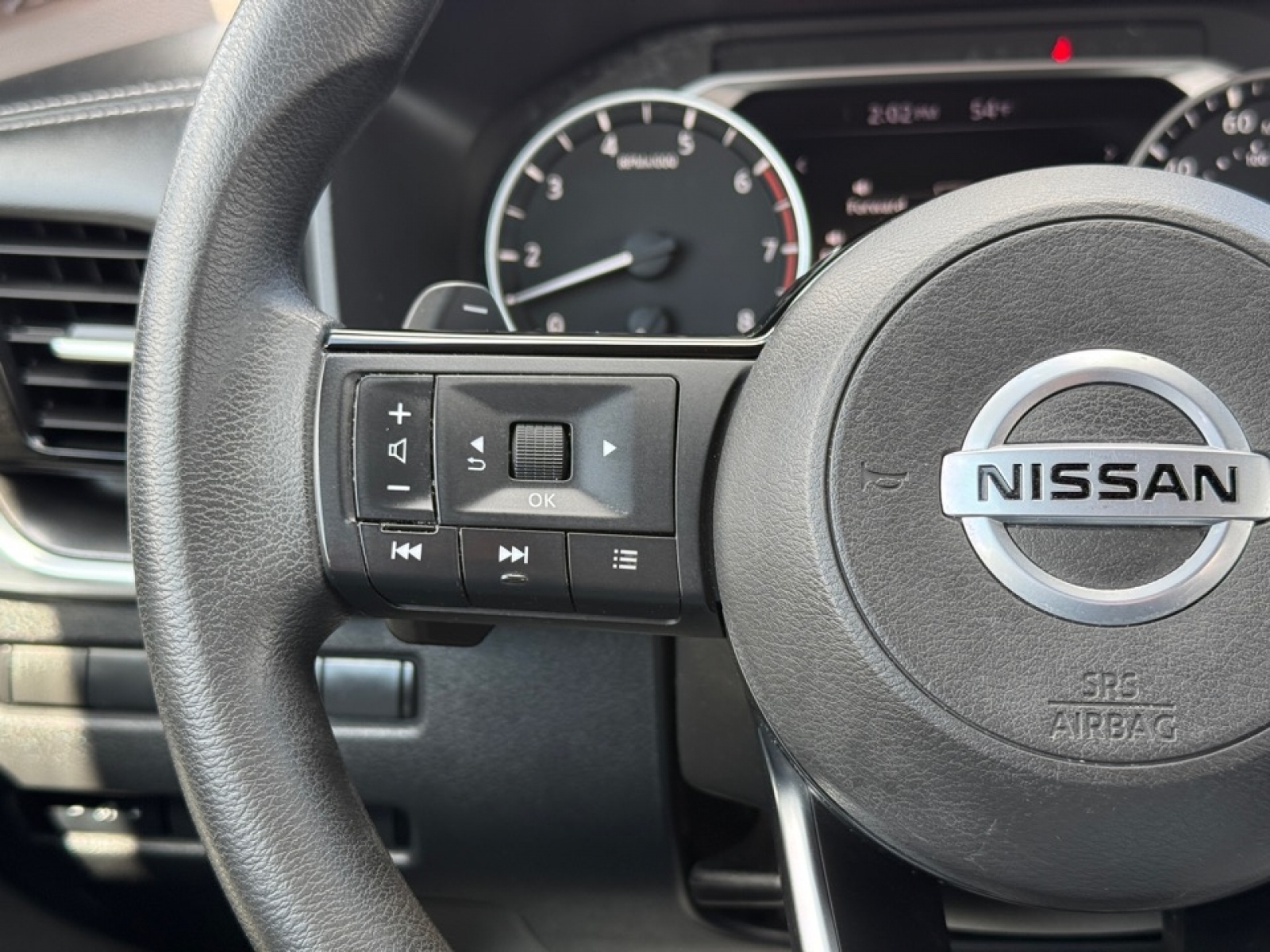 2021 Nissan Rogue SV Intelligent AWD, 39752, Photo