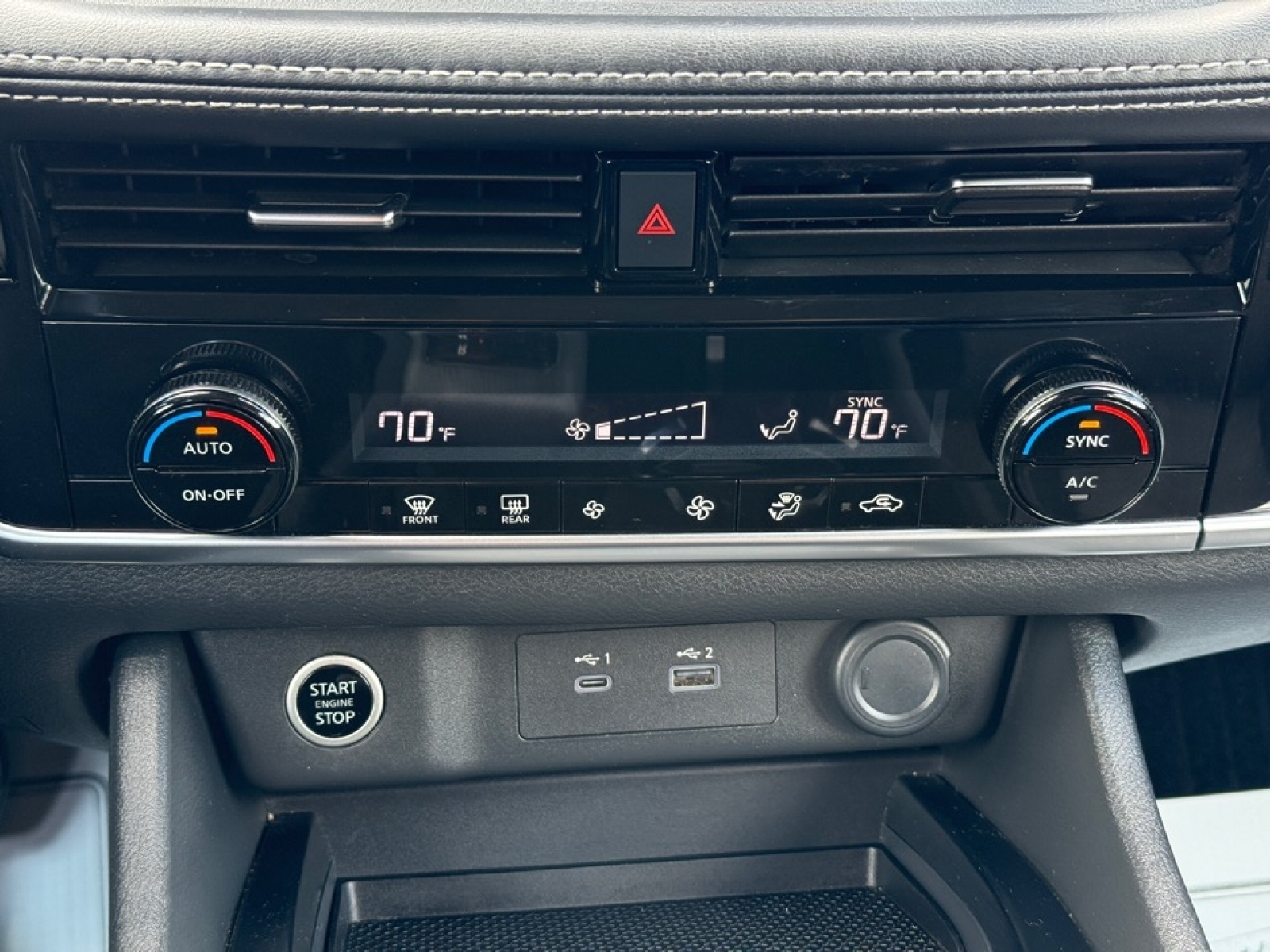 2021 Nissan Rogue SV Intelligent AWD, 39752, Photo