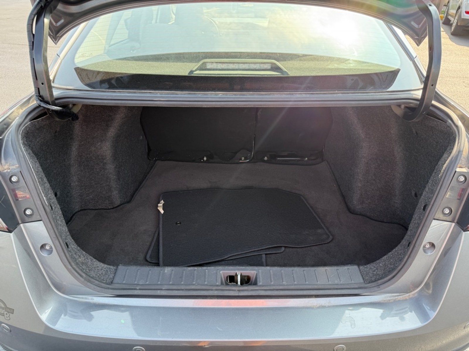2021 Nissan Versa SV photo 31
