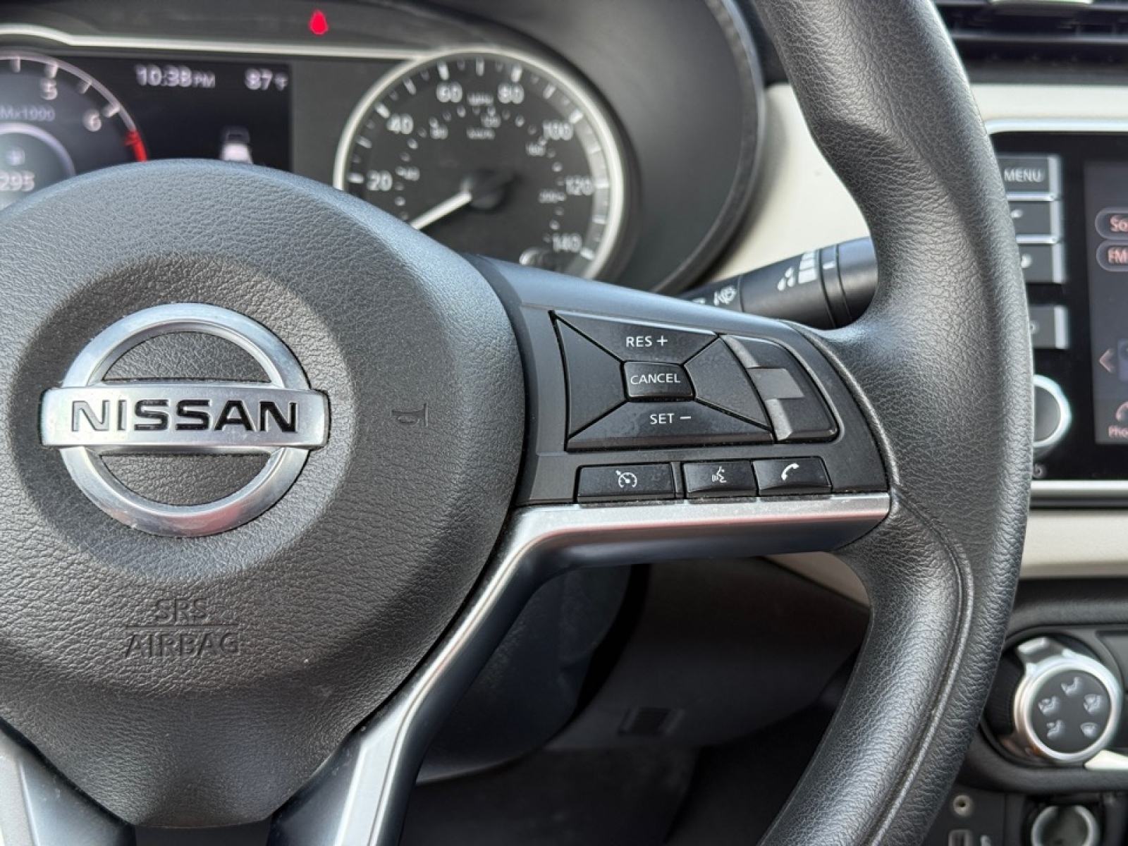 2021 Nissan Versa SV photo 20
