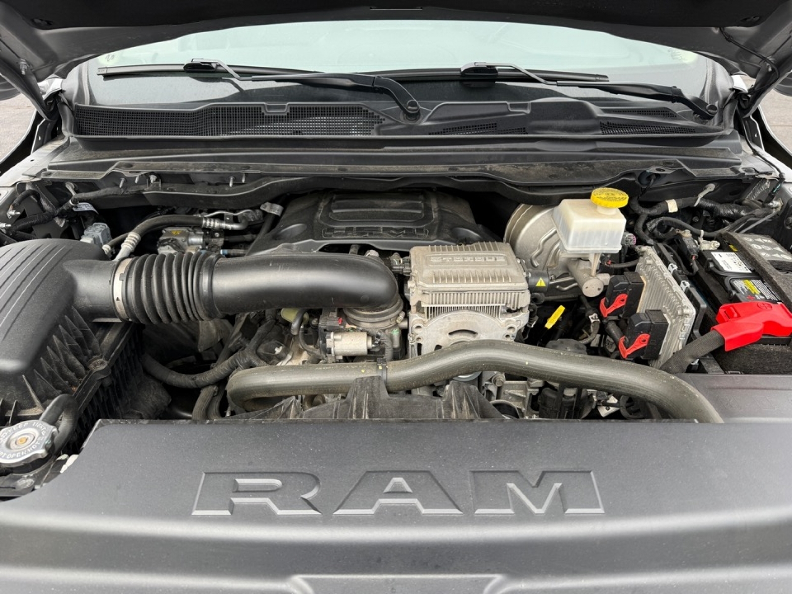 2021 Ram 1500 Laramie Crew Cab 4x4 6'4