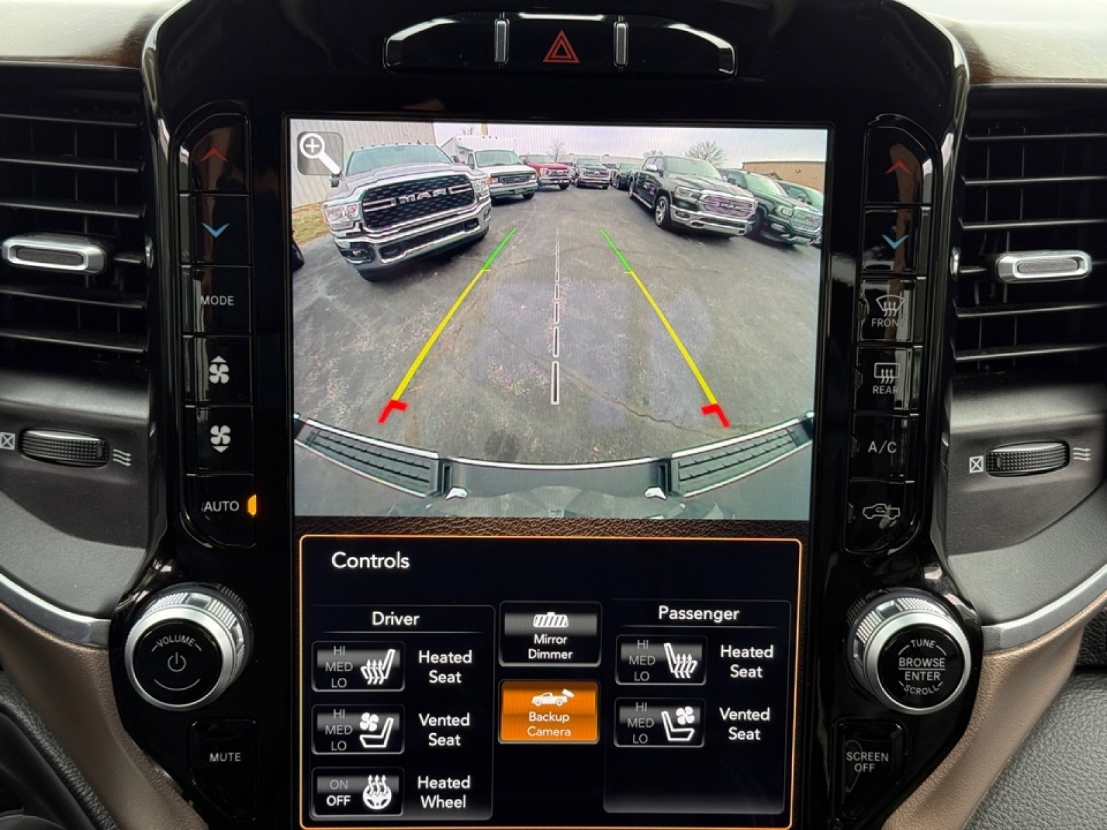 2021 Ram 1500 Laramie Crew Cab 4x4 6'4