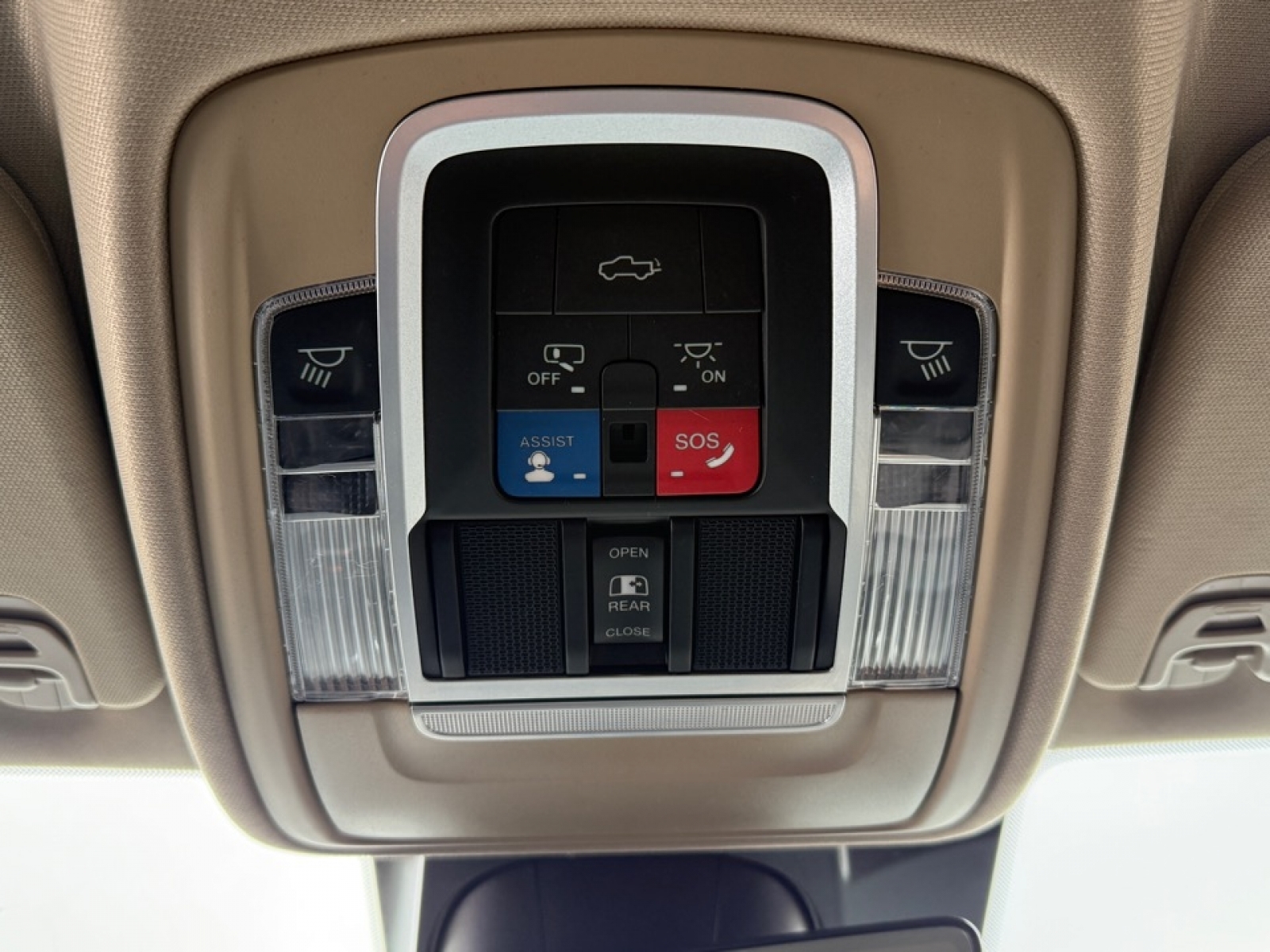 2021 Ram 1500 Laramie Crew Cab 4x4 6'4