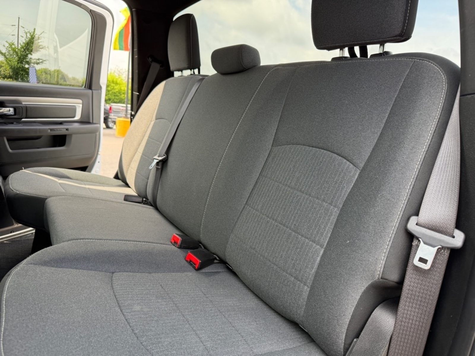 2021 Ram 1500 Classic SLT, 38537, Photo