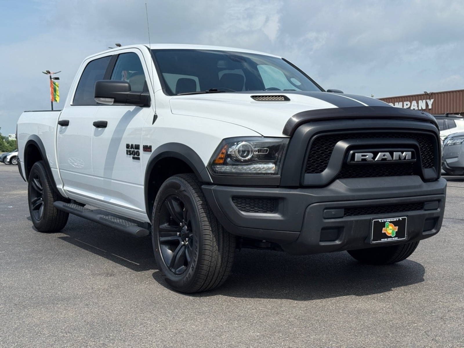 2021 Ram 1500 Classic SLT photo 2