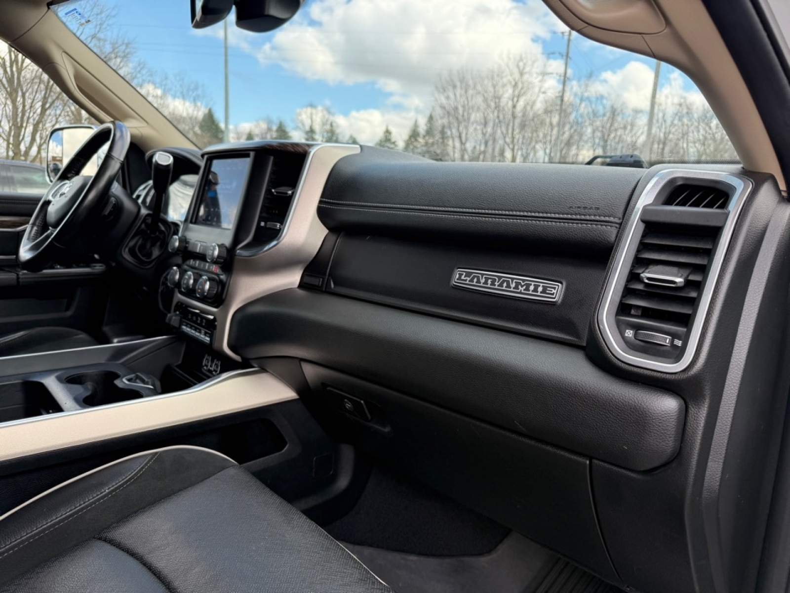 2021 Ram 2500 Laramie Crew Cab 4x4 6'4