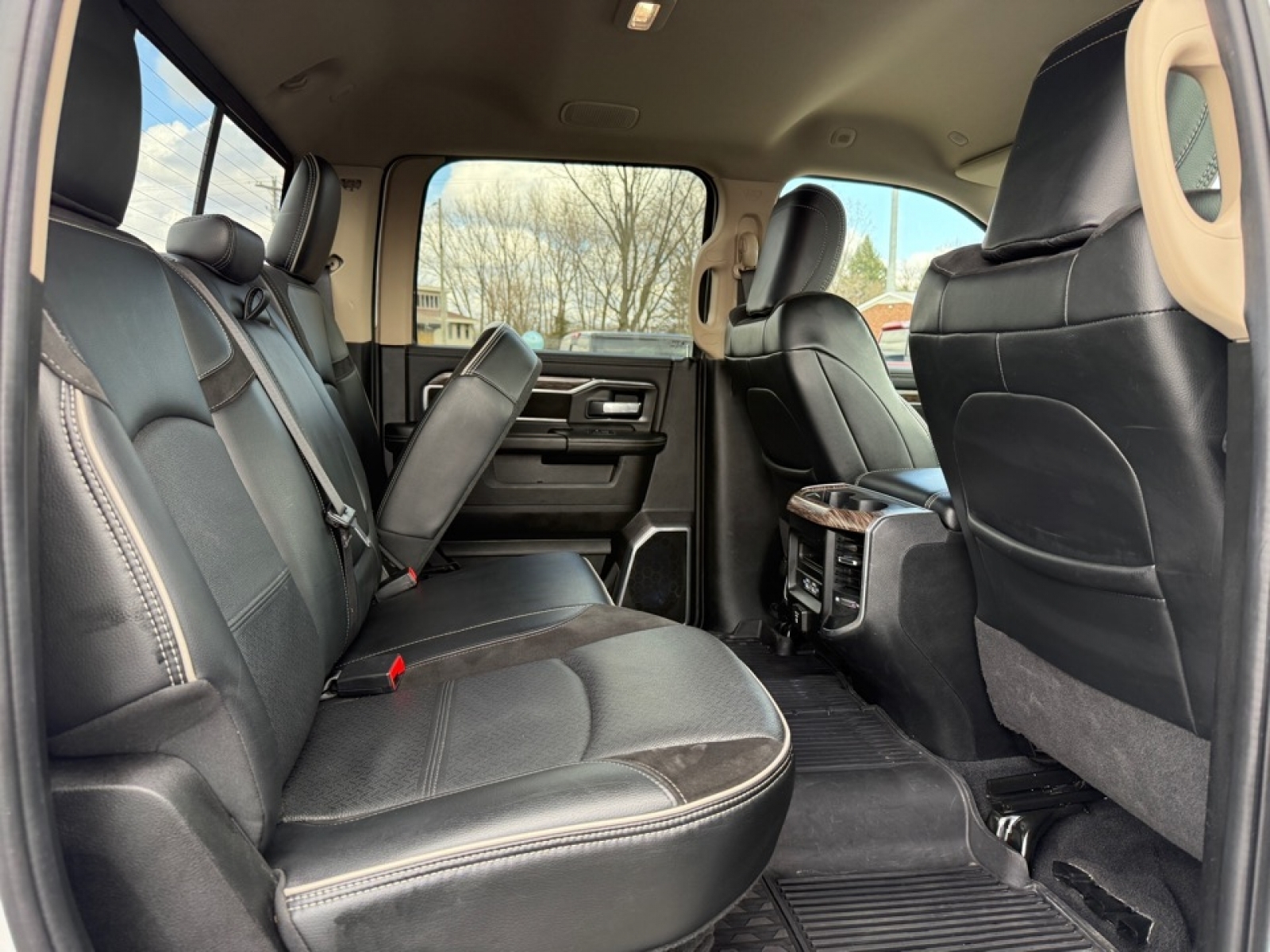 2021 Ram 2500 Laramie Crew Cab 4x4 6'4