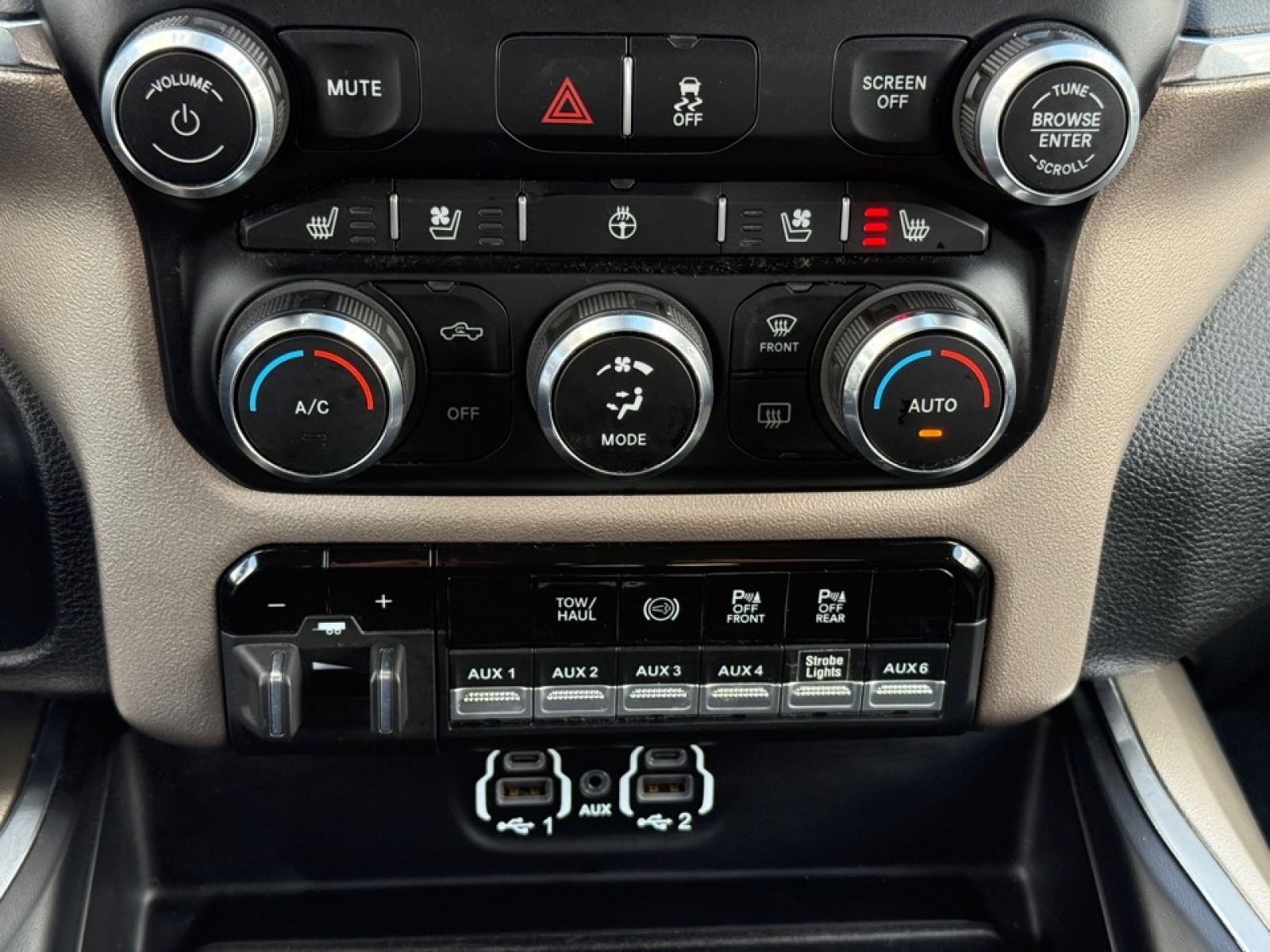 2021 Ram 2500 Laramie Crew Cab 4x4 6'4