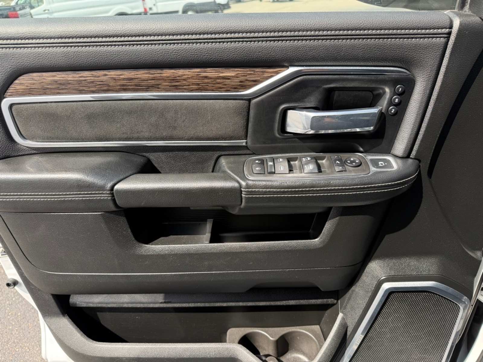 2021 Ram 2500 Laramie Crew Cab 4x4 6'4