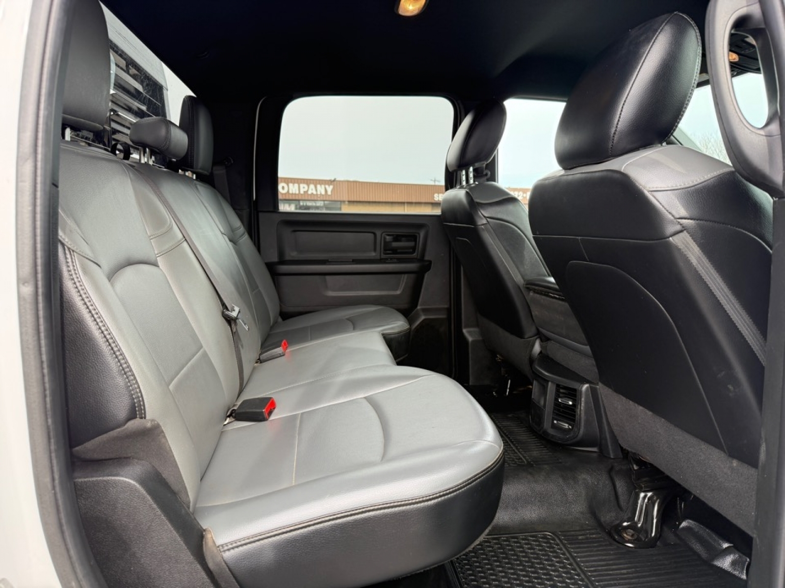 2021 Ram 5500 Chassis Tradesman/SLT/Laramie/Limited, 39542, Photo