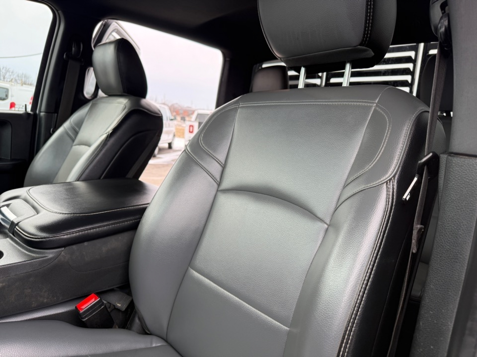 2021 Ram 5500 Chassis Tradesman/SLT/Laramie/Limited, 39542, Photo