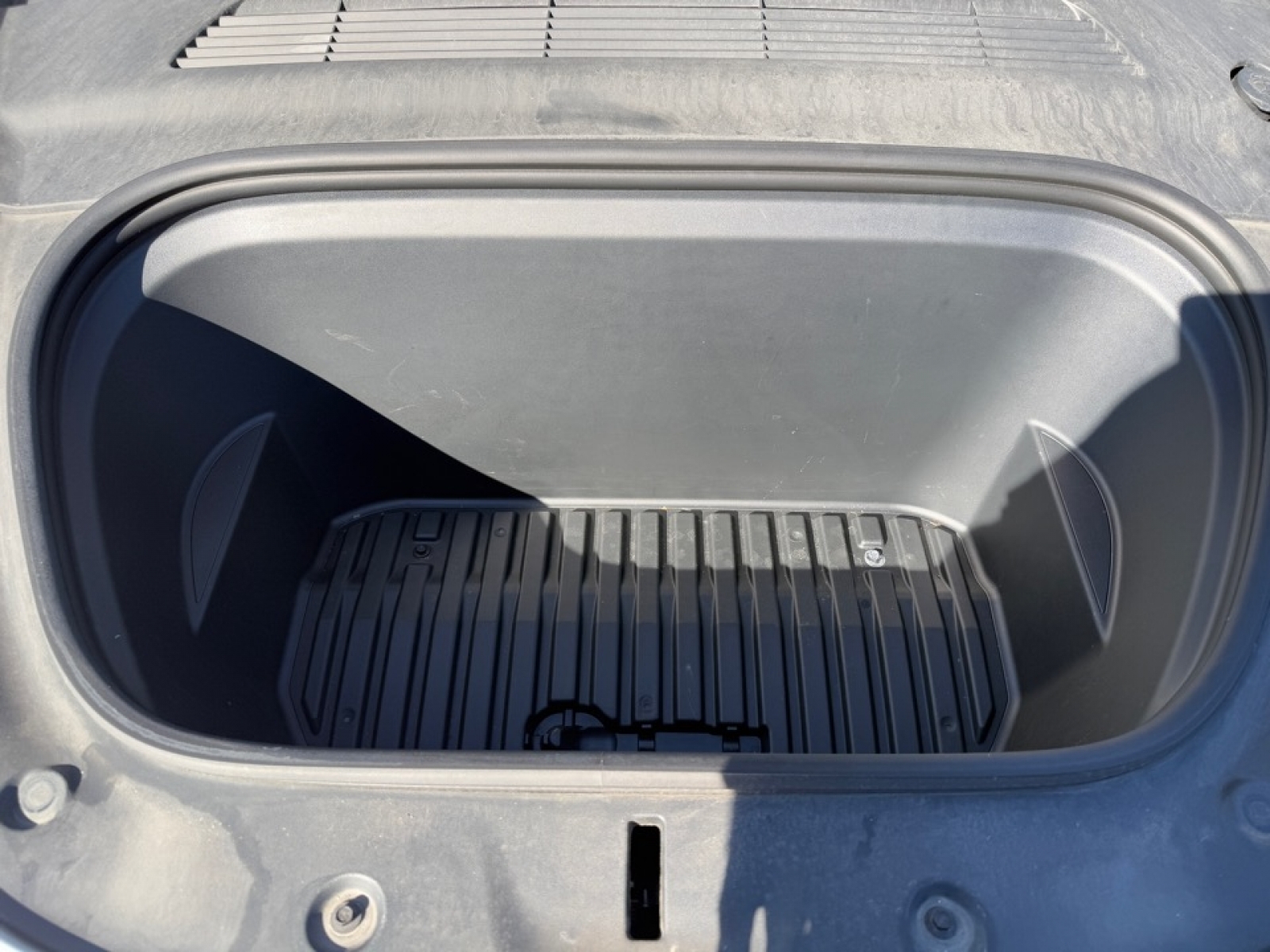 2021 Tesla Model Y Long Range Dual Motor All-Wheel Drive, 39033, Photo