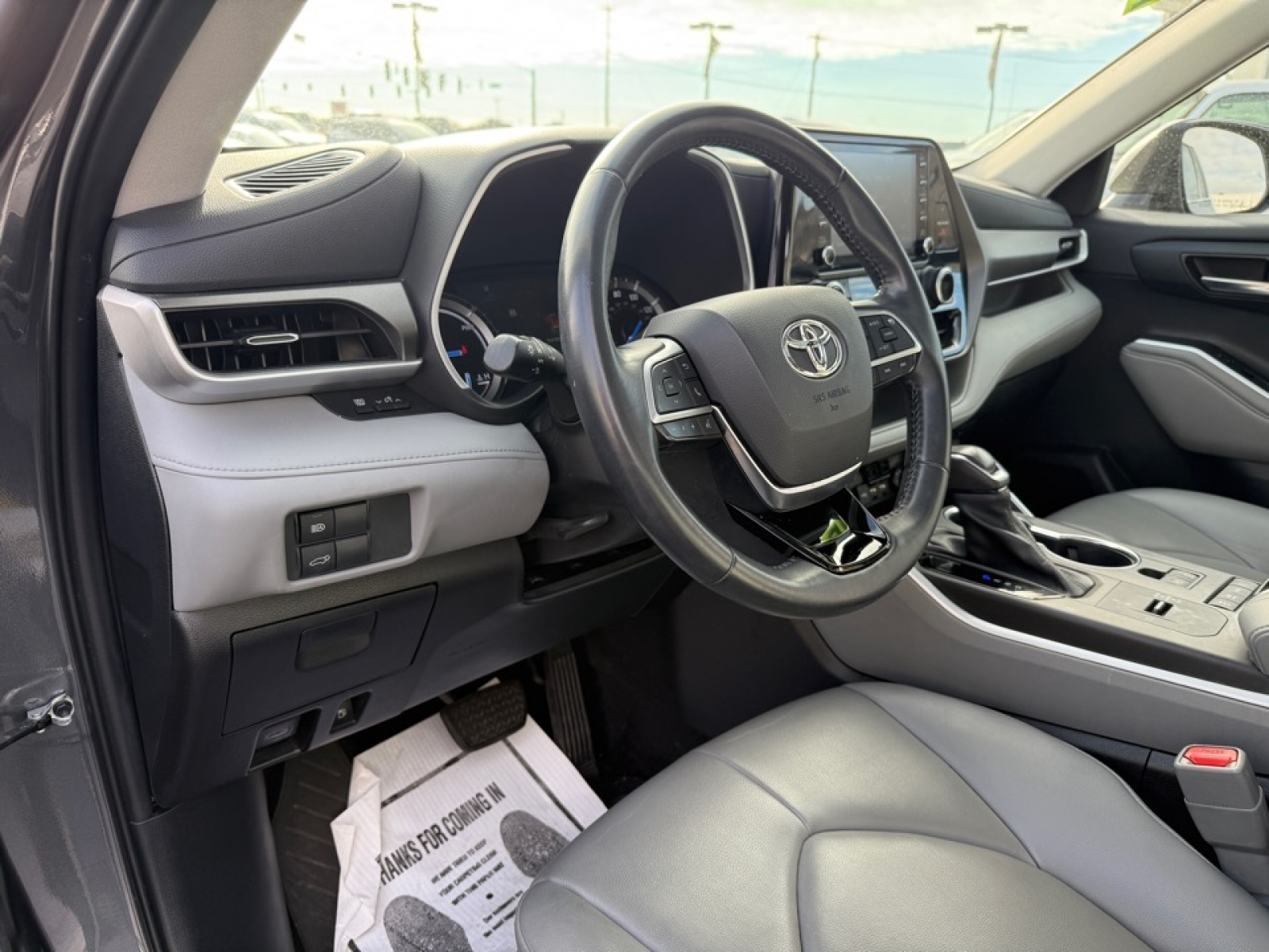 2021 Toyota Highlander Hybrid XLE, 39051, Photo