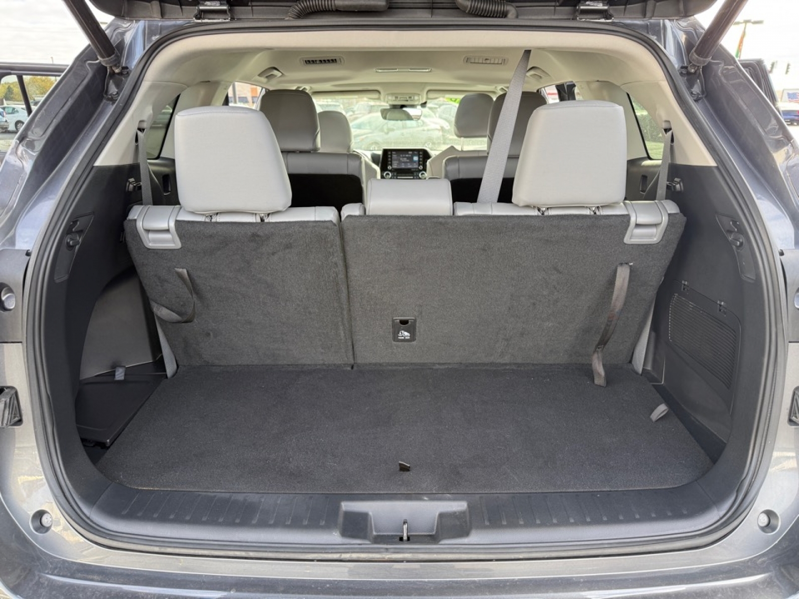 2021 Toyota Highlander Hybrid XLE, 39051, Photo