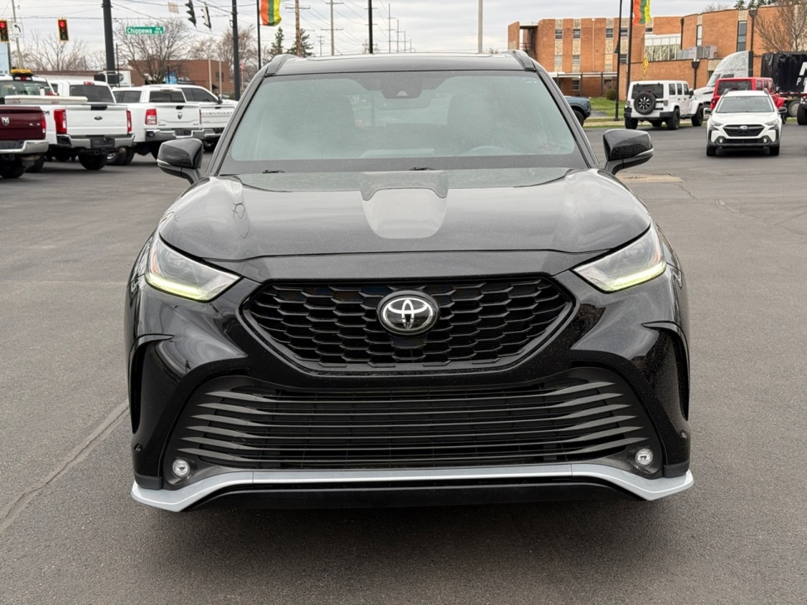 2021 Toyota Highlander XSE, 39248, Photo