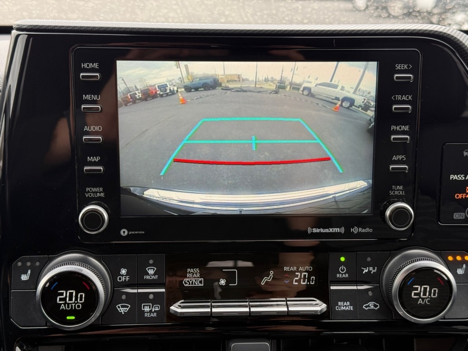 2021 Toyota Highlander XSE, 39248, Photo