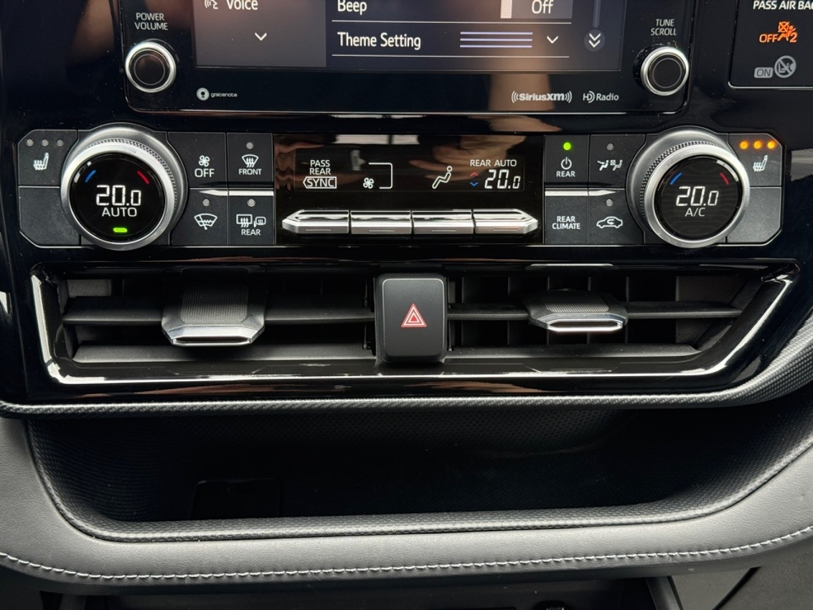 2021 Toyota Highlander XSE, 39248, Photo