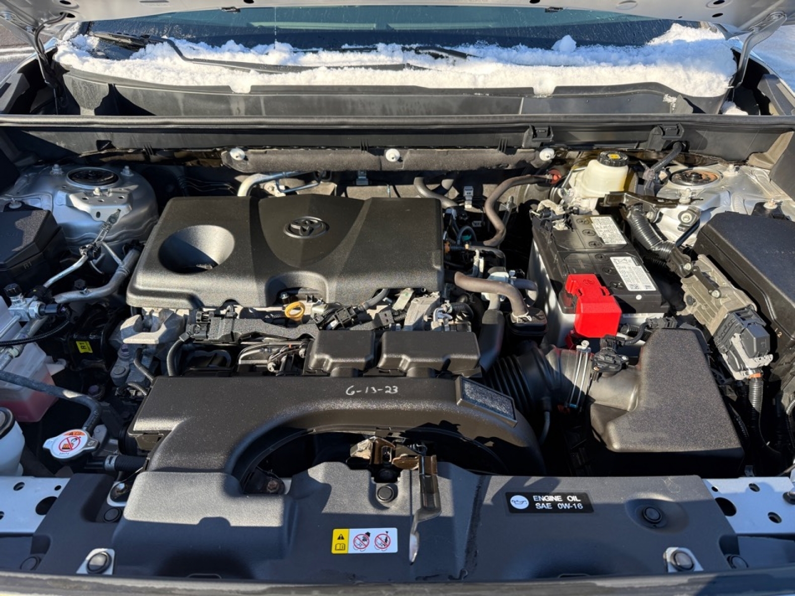 2021 Toyota RAV4 XLE, 39235, Photo