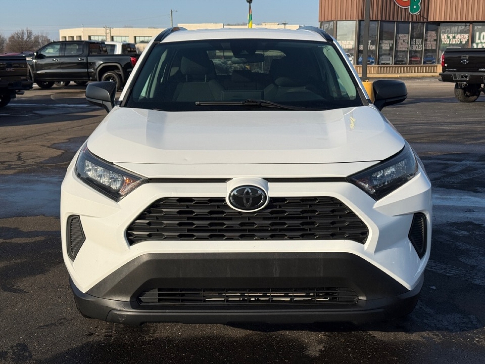 2021 Toyota RAV4 LE, 39321, Photo