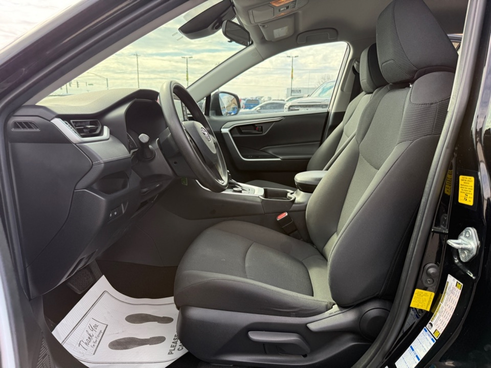 2021 Toyota RAV4 Hybrid LE, 39616, Photo