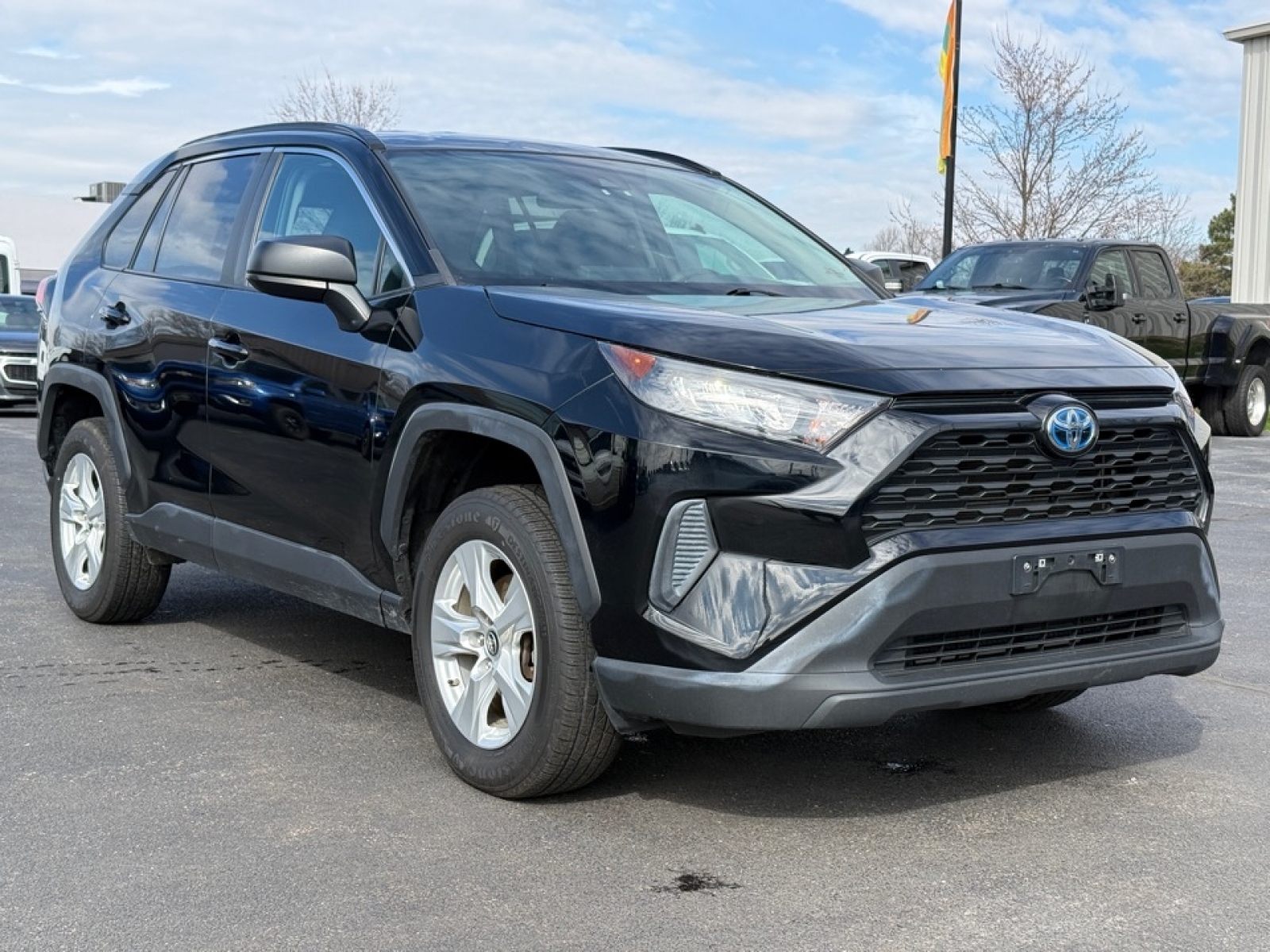2021 Toyota RAV4 Hybrid LE, 39616, Photo