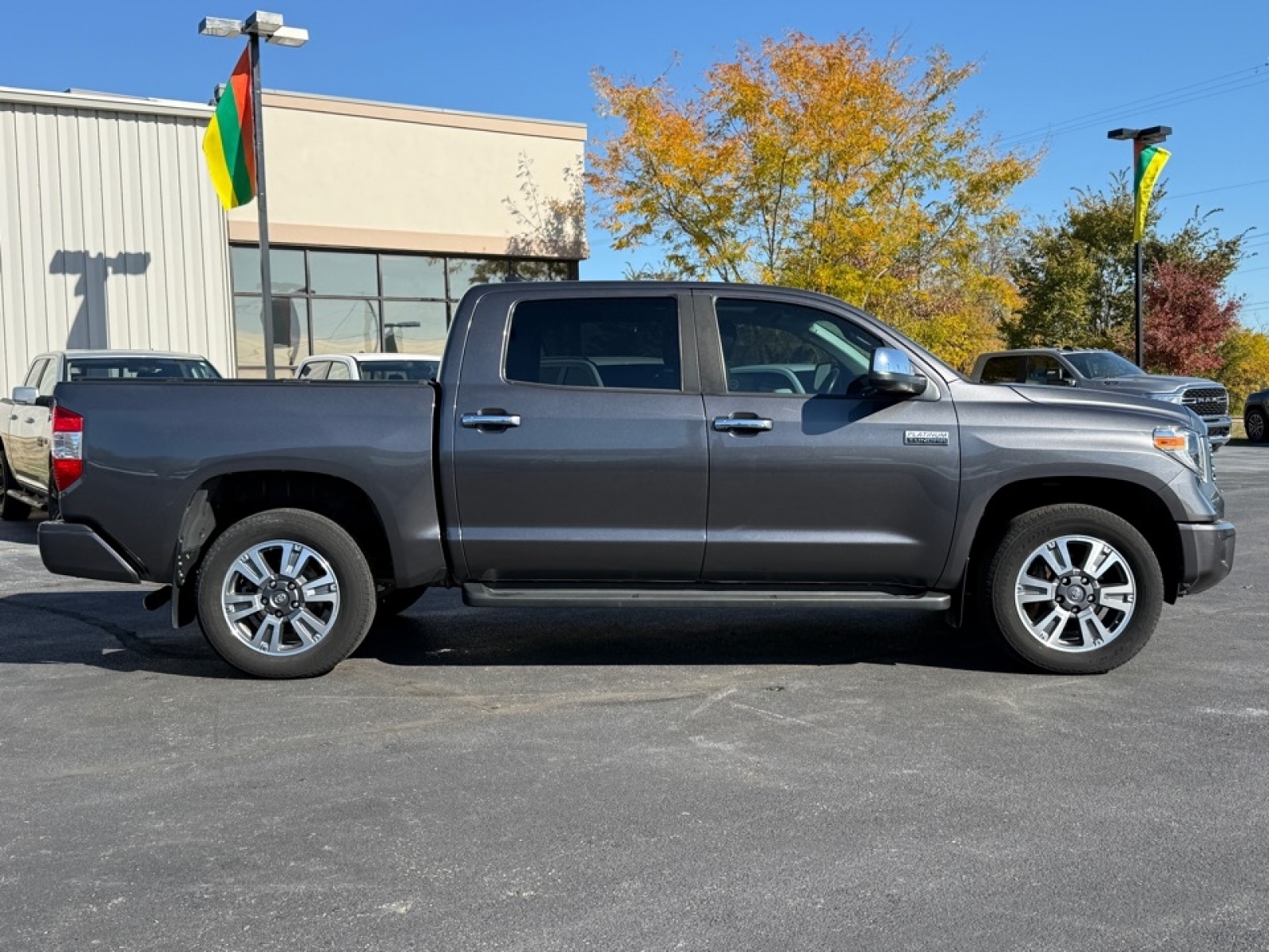 2021 Toyota Tundra Platinum, 39116, Photo