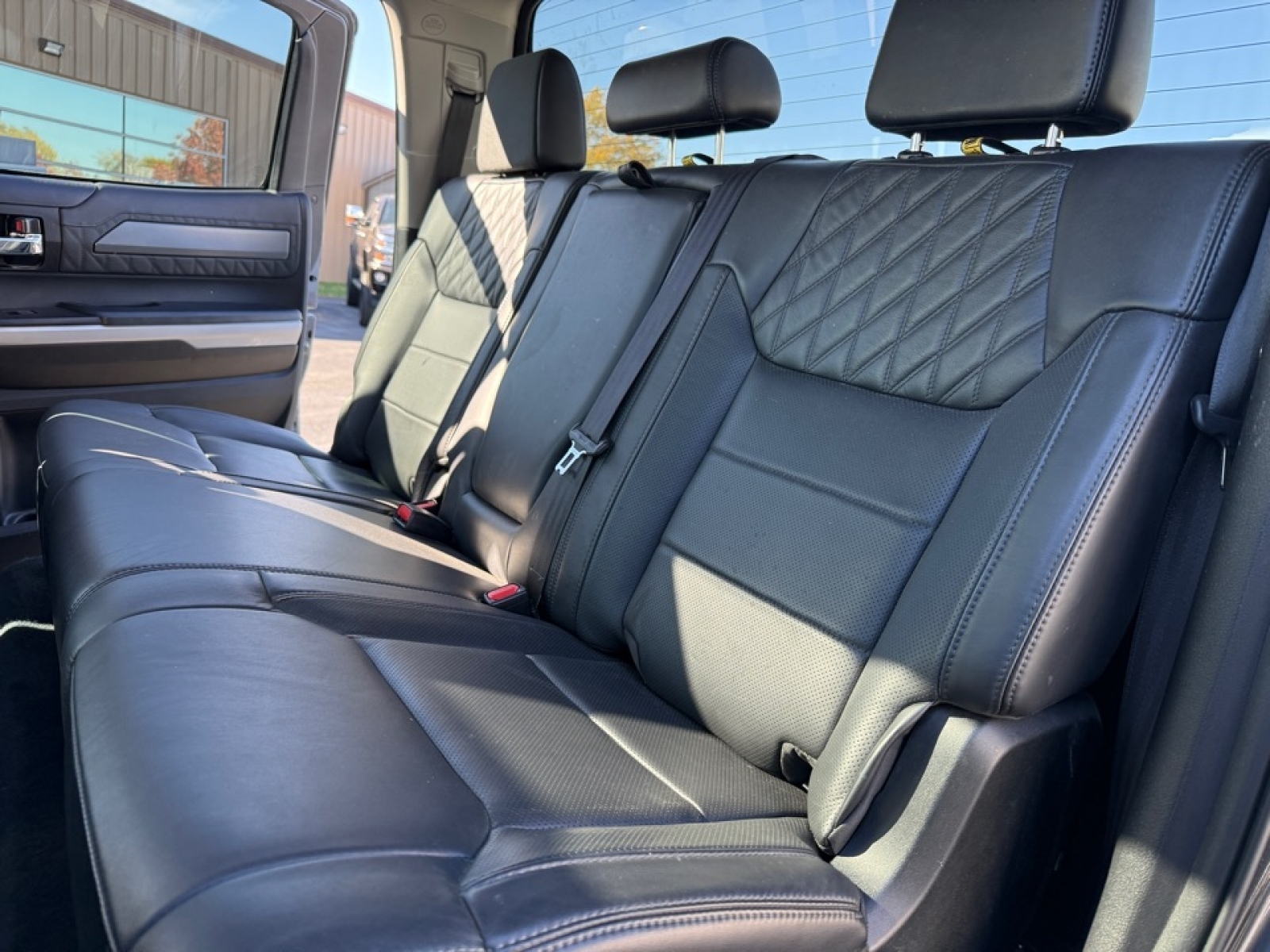 2021 Toyota Tundra Platinum, 39116, Photo