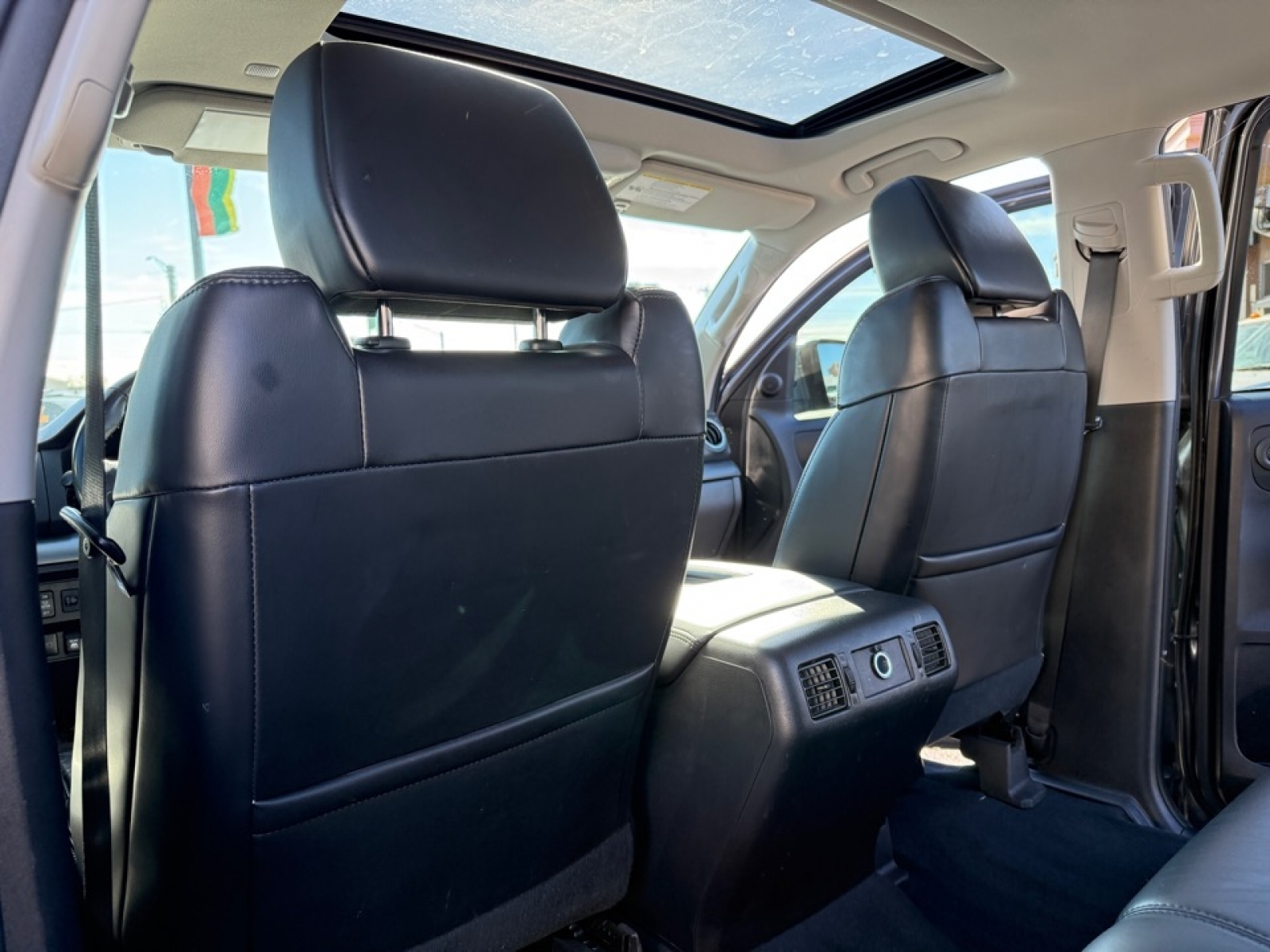 2021 Toyota Tundra Platinum, 39116, Photo